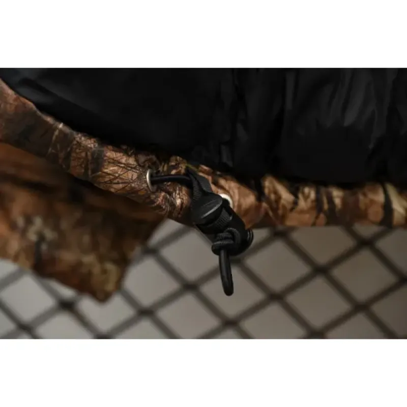  The North Face Splicing White And Maple Leaf