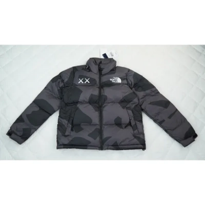  The North Face Splicing White And XX black Down Jacket 01