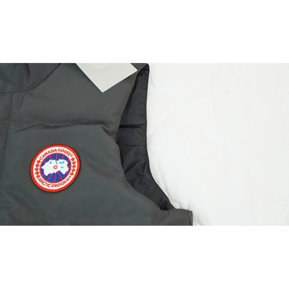 Canada Goose Outdoor Sports Down Vest Black AA1BN