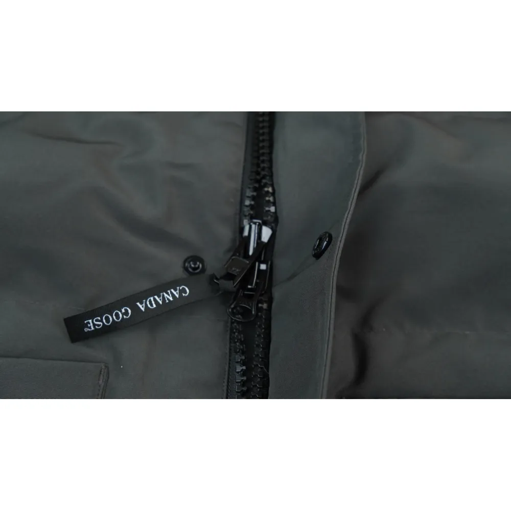 Canada Goose Outdoor Sports Down Vest Black AA1BN