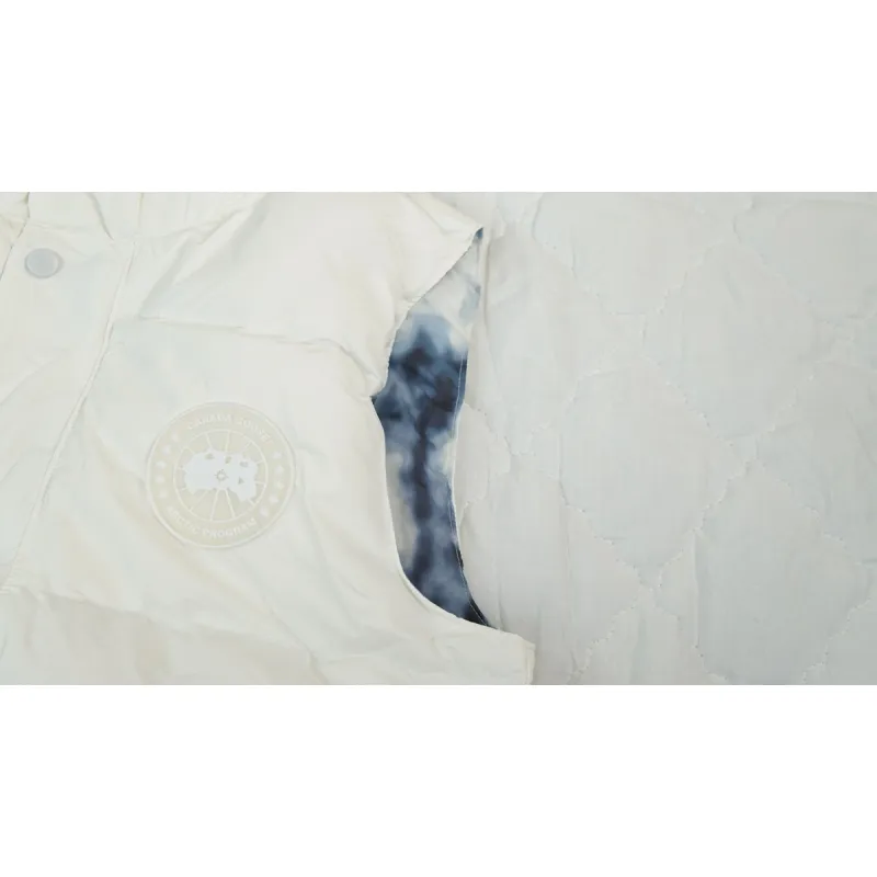 Canada Goose Outdoor Sports Down Vest Glacier White BA7BN