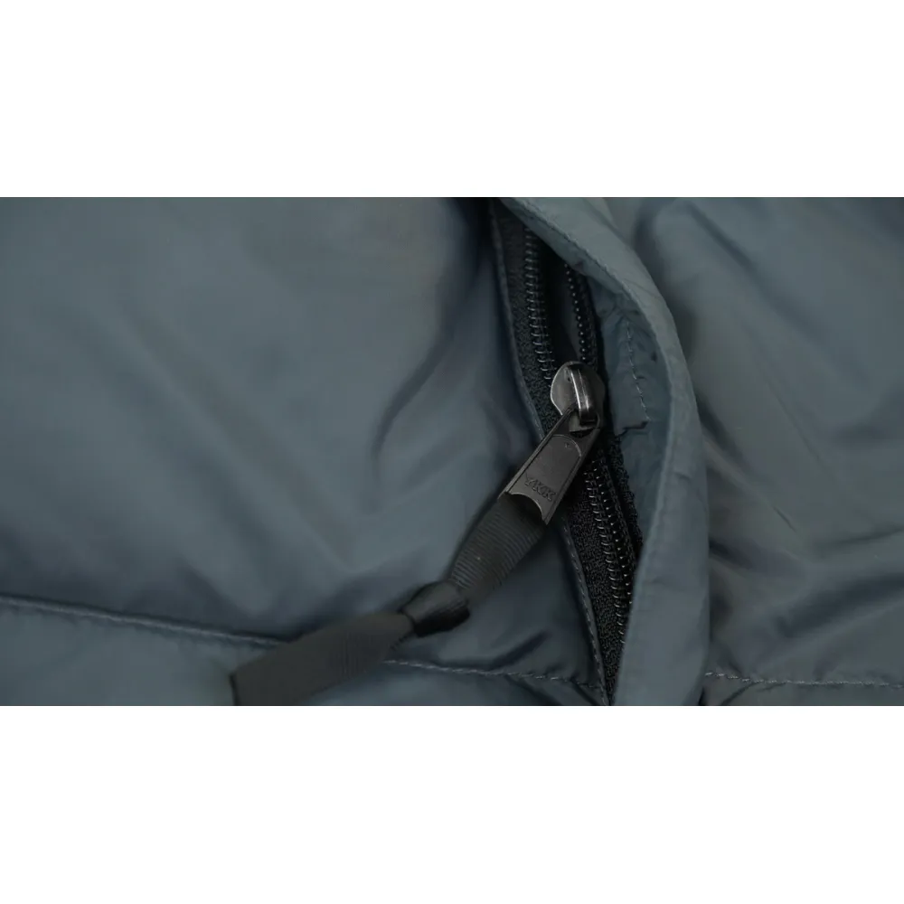 The North Face 1996 Splicing White And Glossy Gray