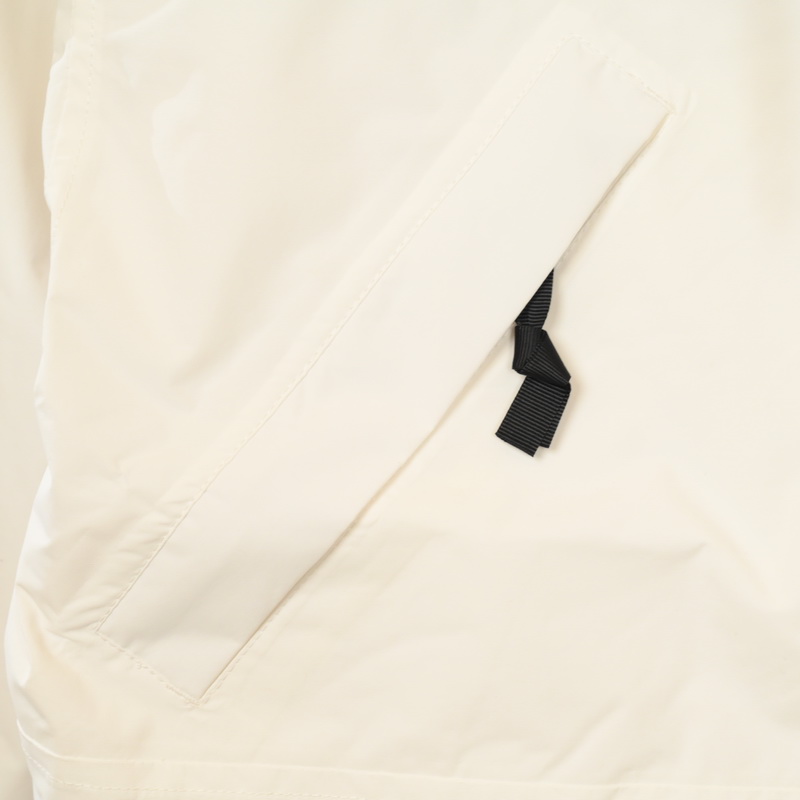 the n0*h F**e pure white short