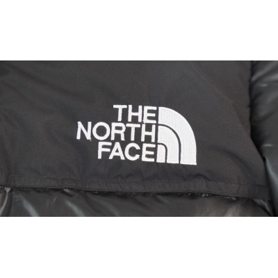 The North Face Splicing White And Black Down Jacket 02