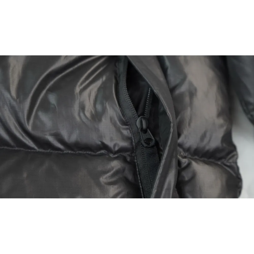 The North Face Splicing White And Black Down Jacket