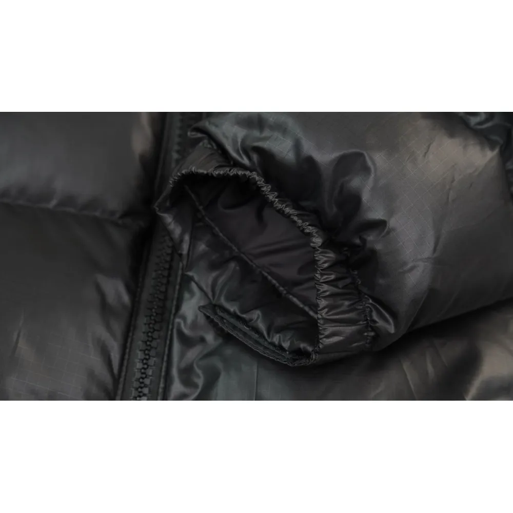 The North Face Splicing White And Black Down Jacket
