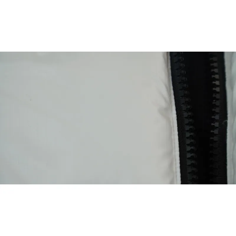 The North Face Splicing White And White Down Jacket