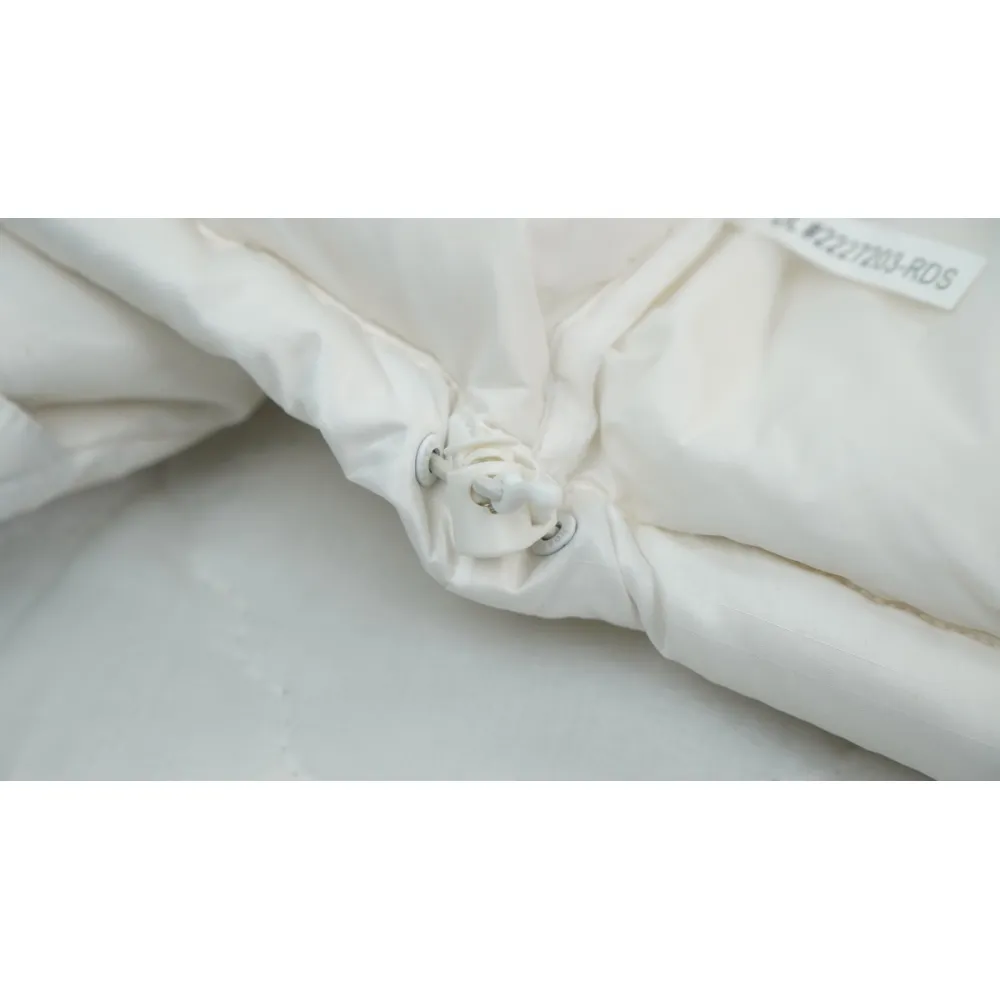 The North Face Splicing White And White Down Jacket