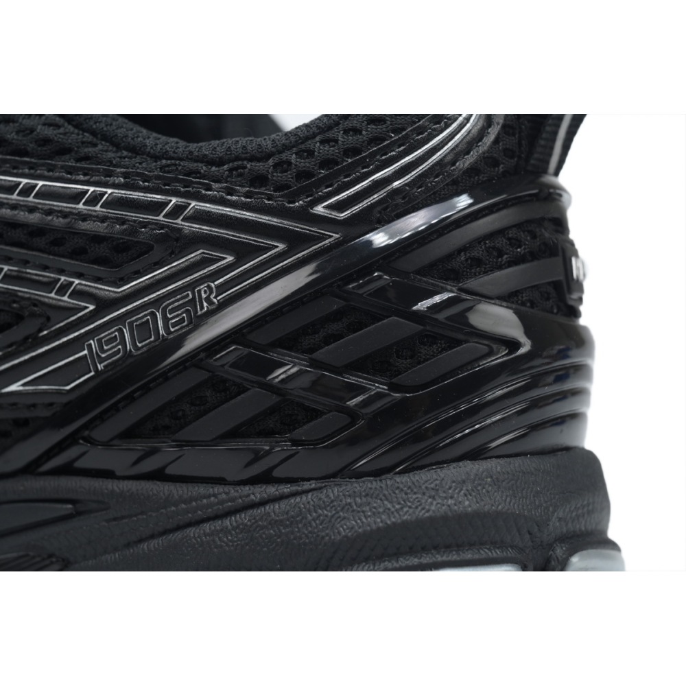 New Balance 1906R Black Silver M1906RCH