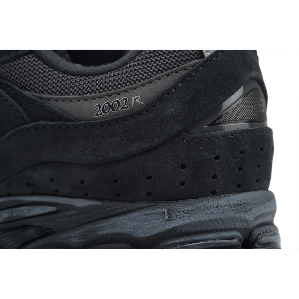 New Balance 2002R Black Grey M2002RBV