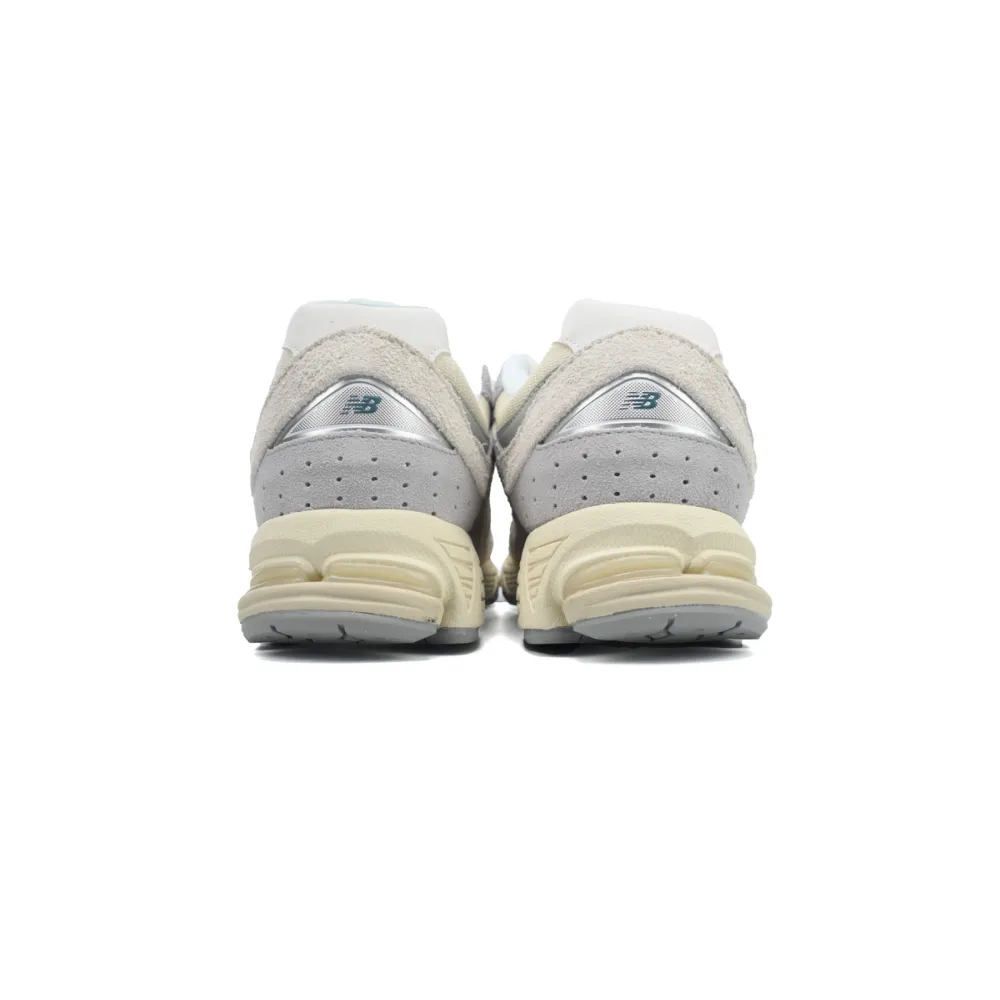 New Balance 2002R Linen M2002REK