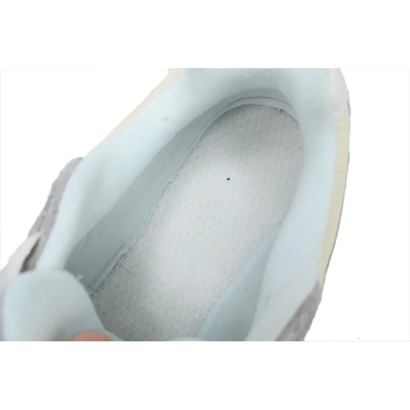 New Balance 2002R Linen M2002REK
