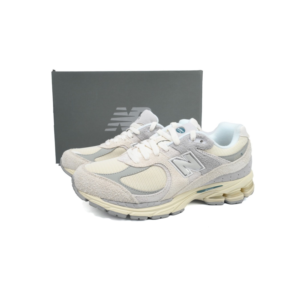 New Balance 2002R Linen M2002REK