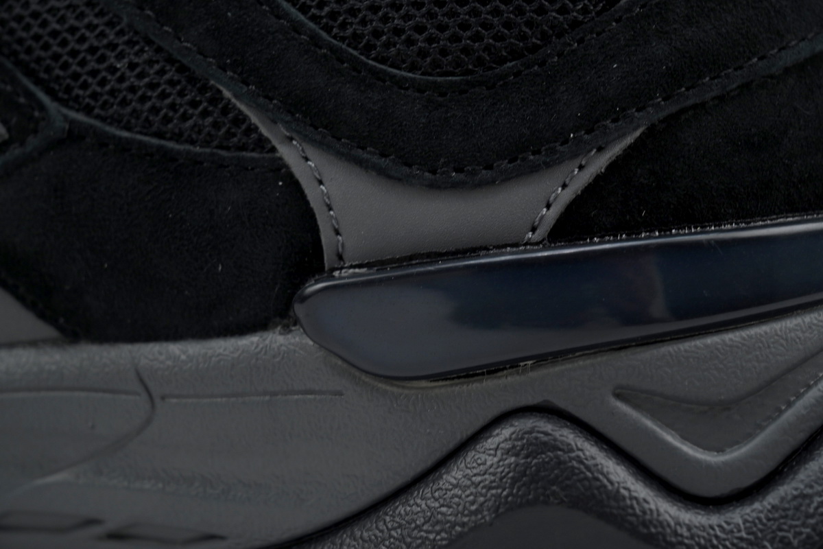 New Balance 9060 Black U9060BB