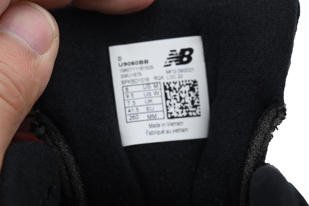 New Balance 9060 Black U9060BB