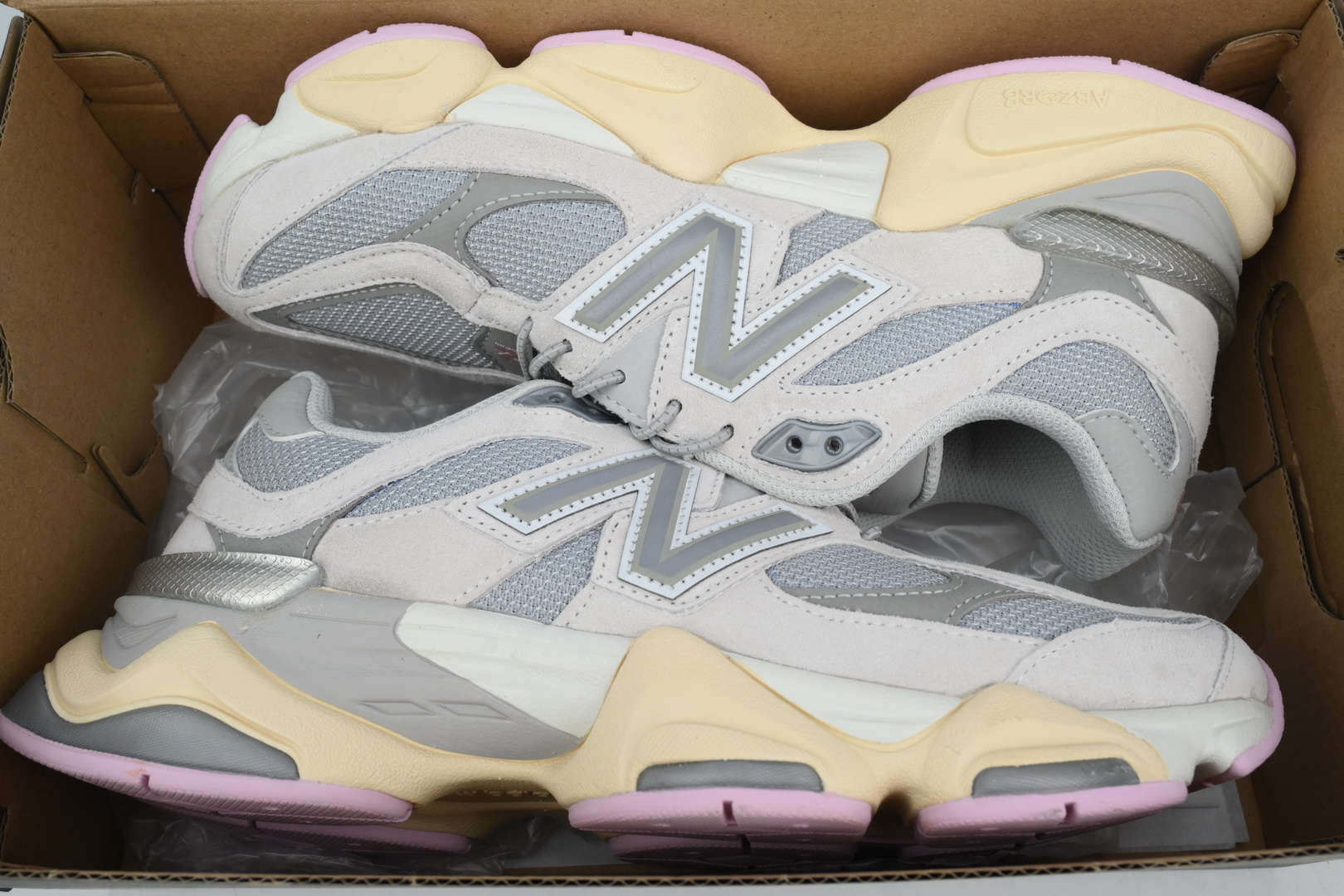 New Balance 9060 Grey Matter December Sky U9060GM