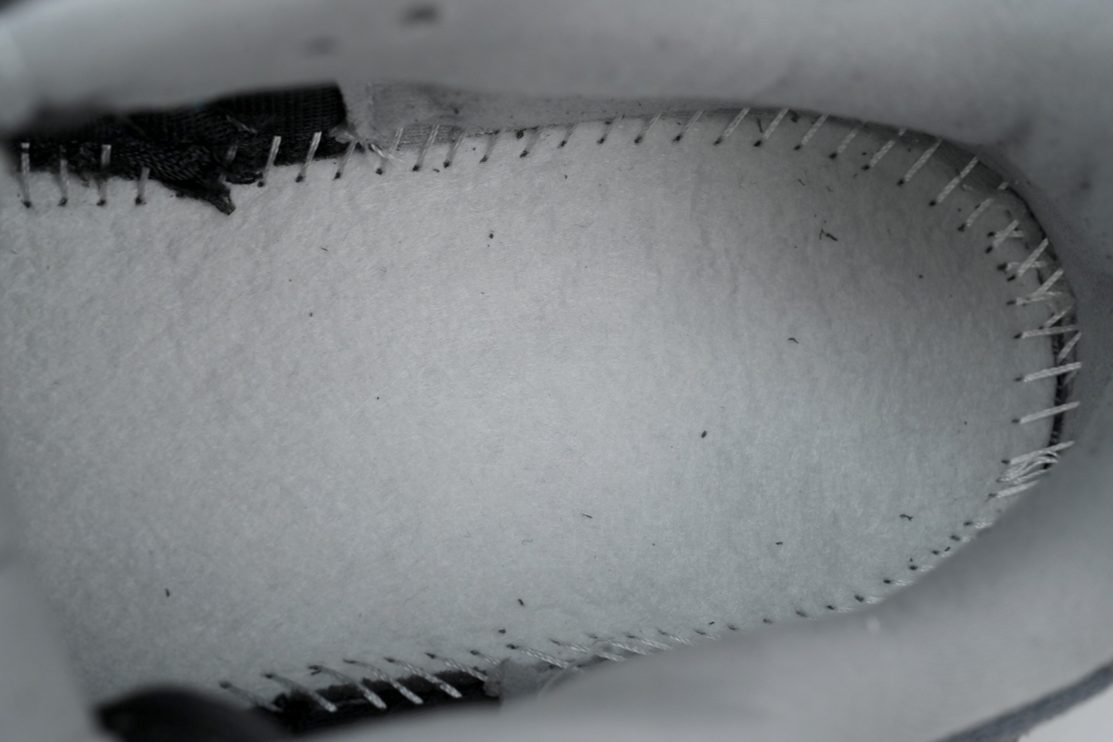 New Balance 9060 Magnet U9060SG