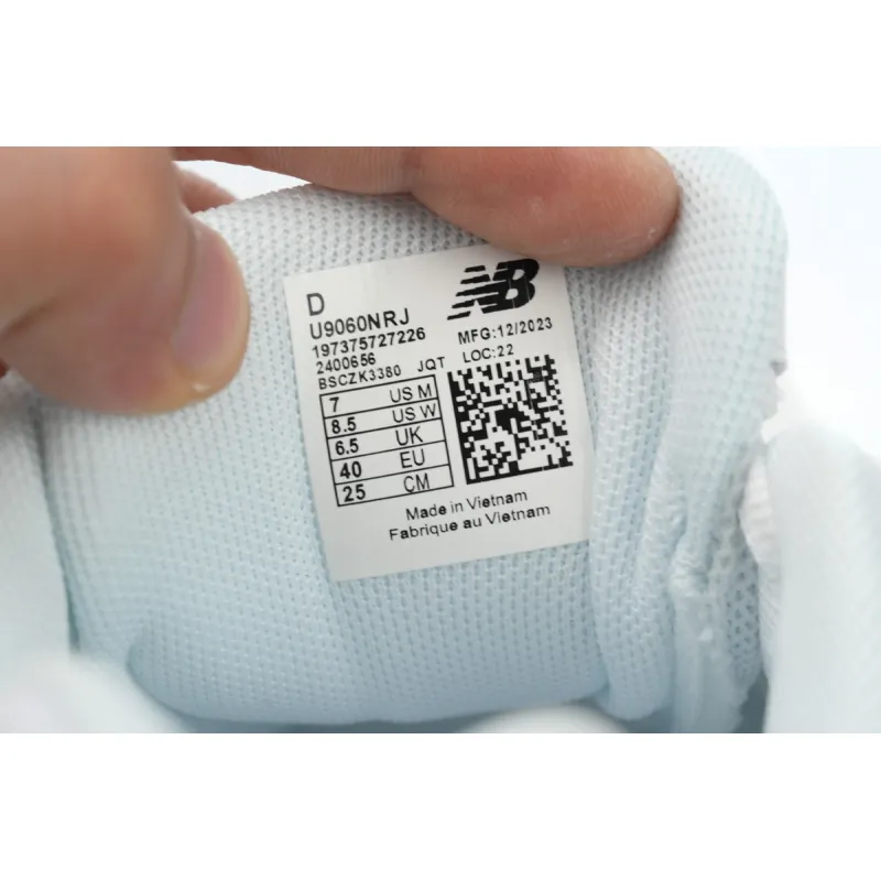 New Balance 9060 Triple White U9060NRJ