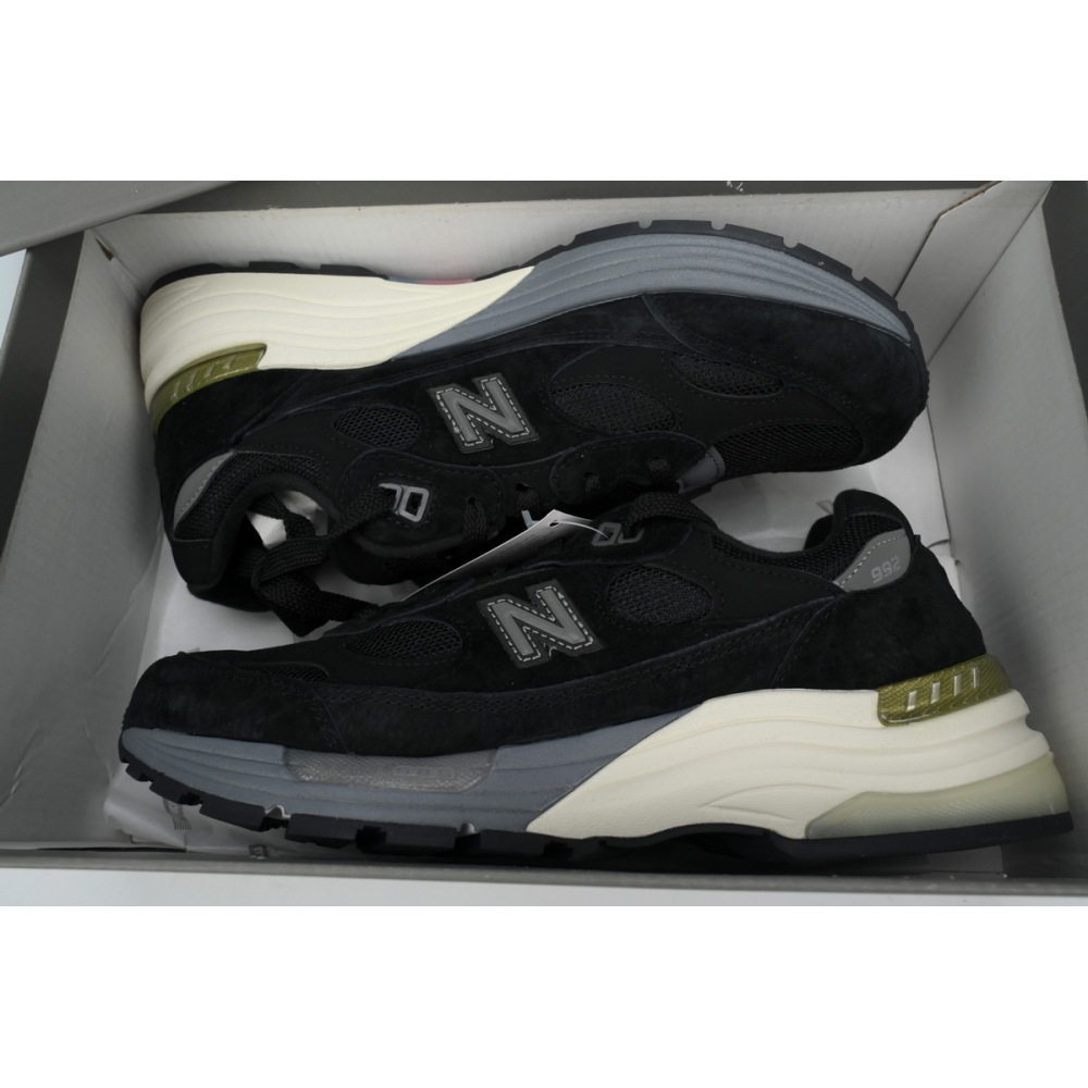 New Balance 992 Black Gray White M992BL