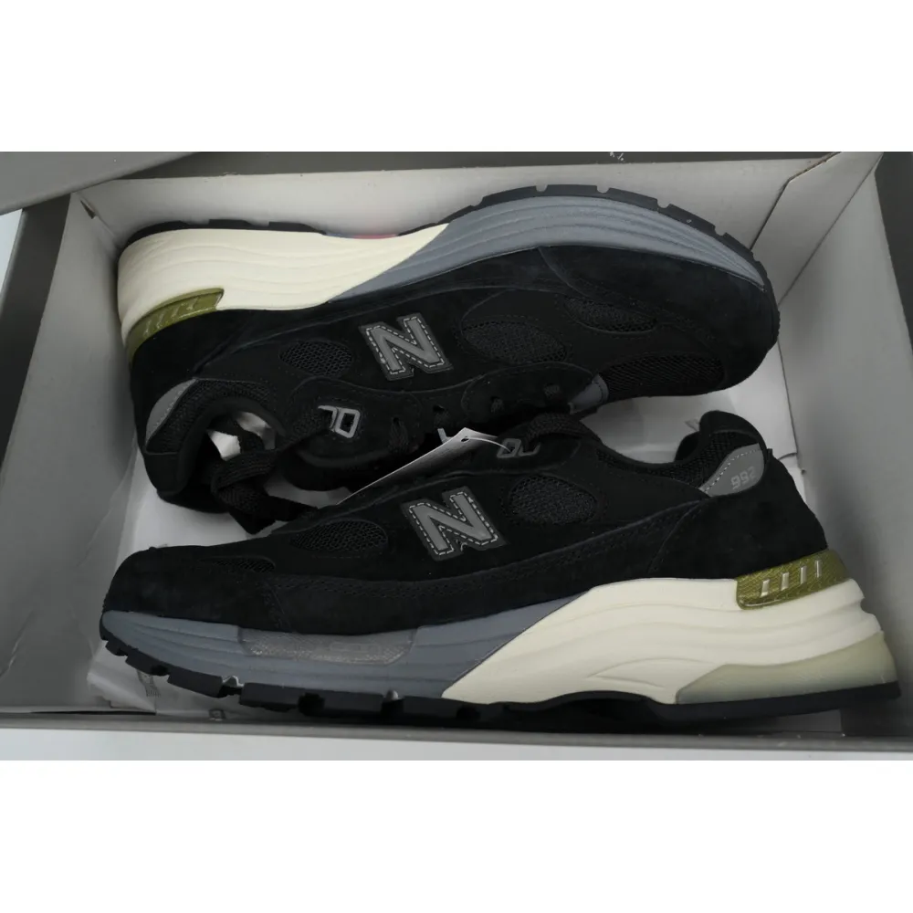 New Balance 992 Black Gray White M992BL