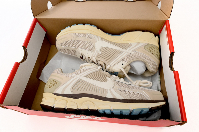Nike Air Zoom Vomero 5 Beige FB8825-111