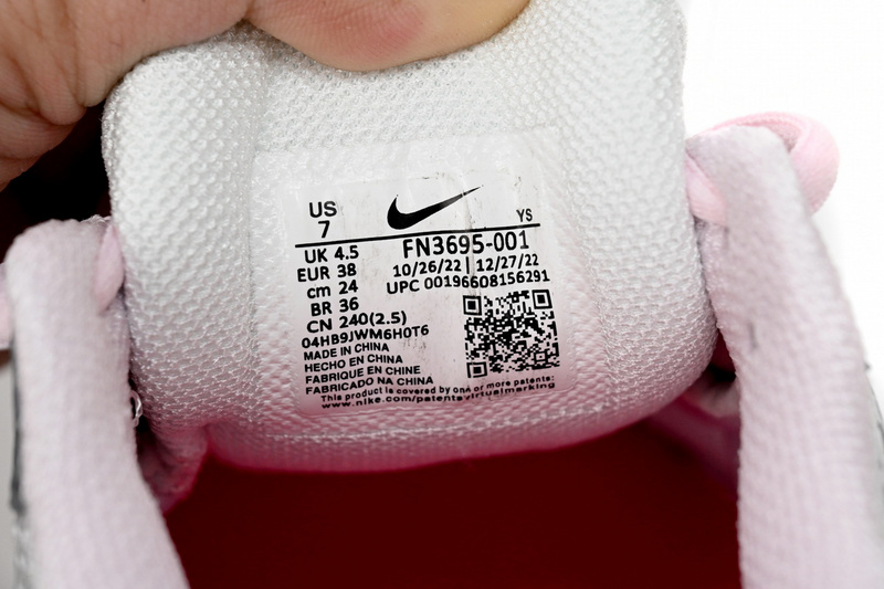 Nike Air Zoom Vomero 5 Pink FN3695-001