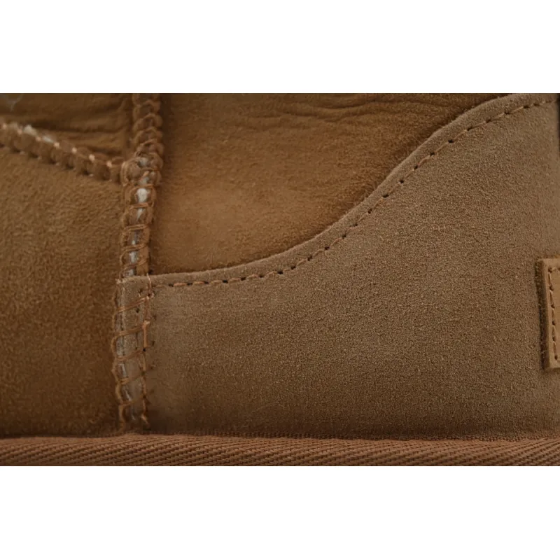Low-Top Classic Ultra Mini Chestnut 1116109