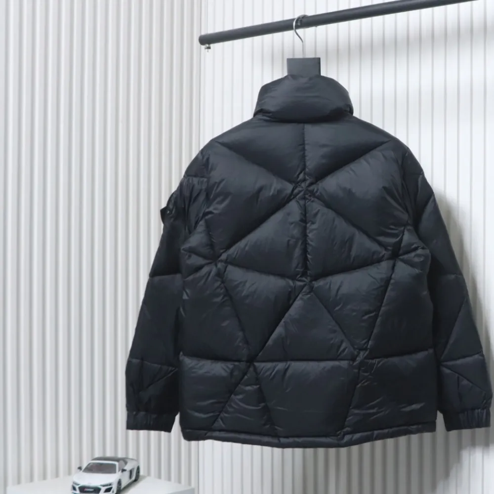 Moncle Joint Model Diamond Rhombus Cut Surface Down Jacket Black