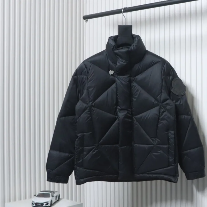 Moncle Joint Model Diamond Rhombus Cut Surface Down Jacket Black