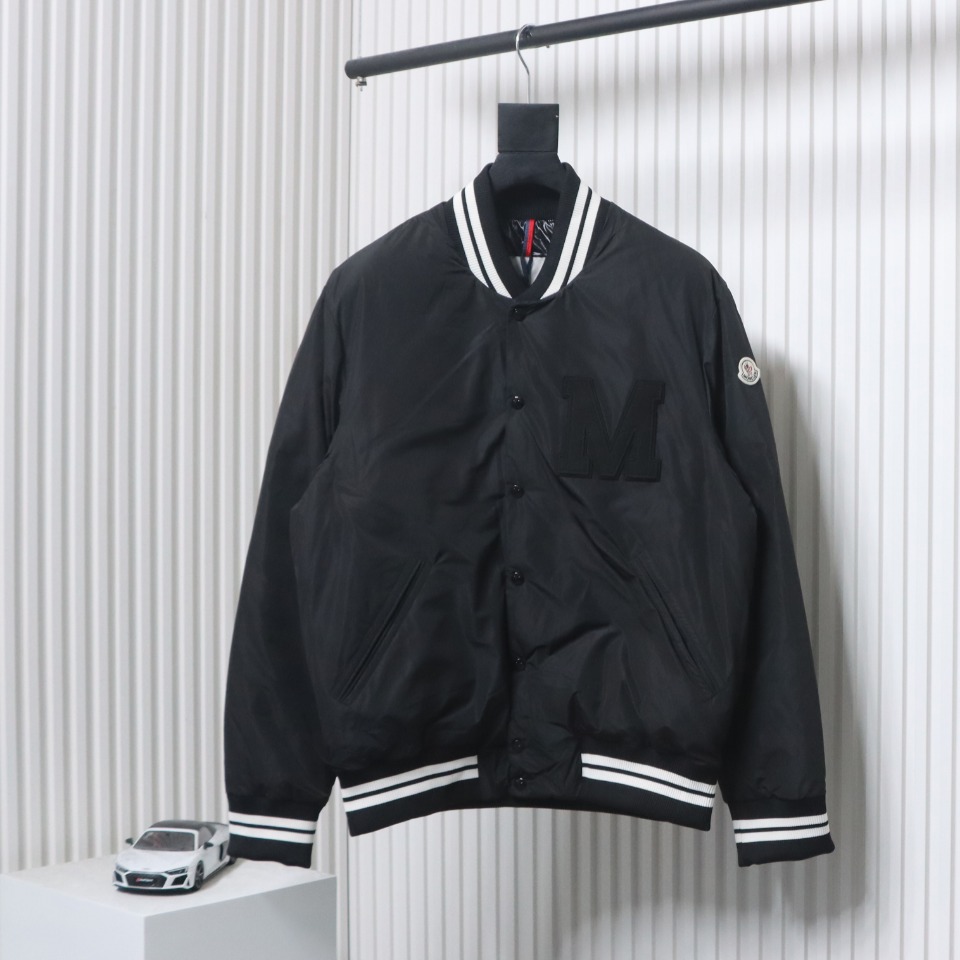 Moncler Lateltin M Logo College Style Down Jacket Black