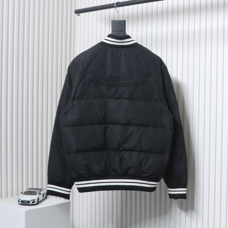 Moncler Lateltin M Logo College Style Down Jacket Black