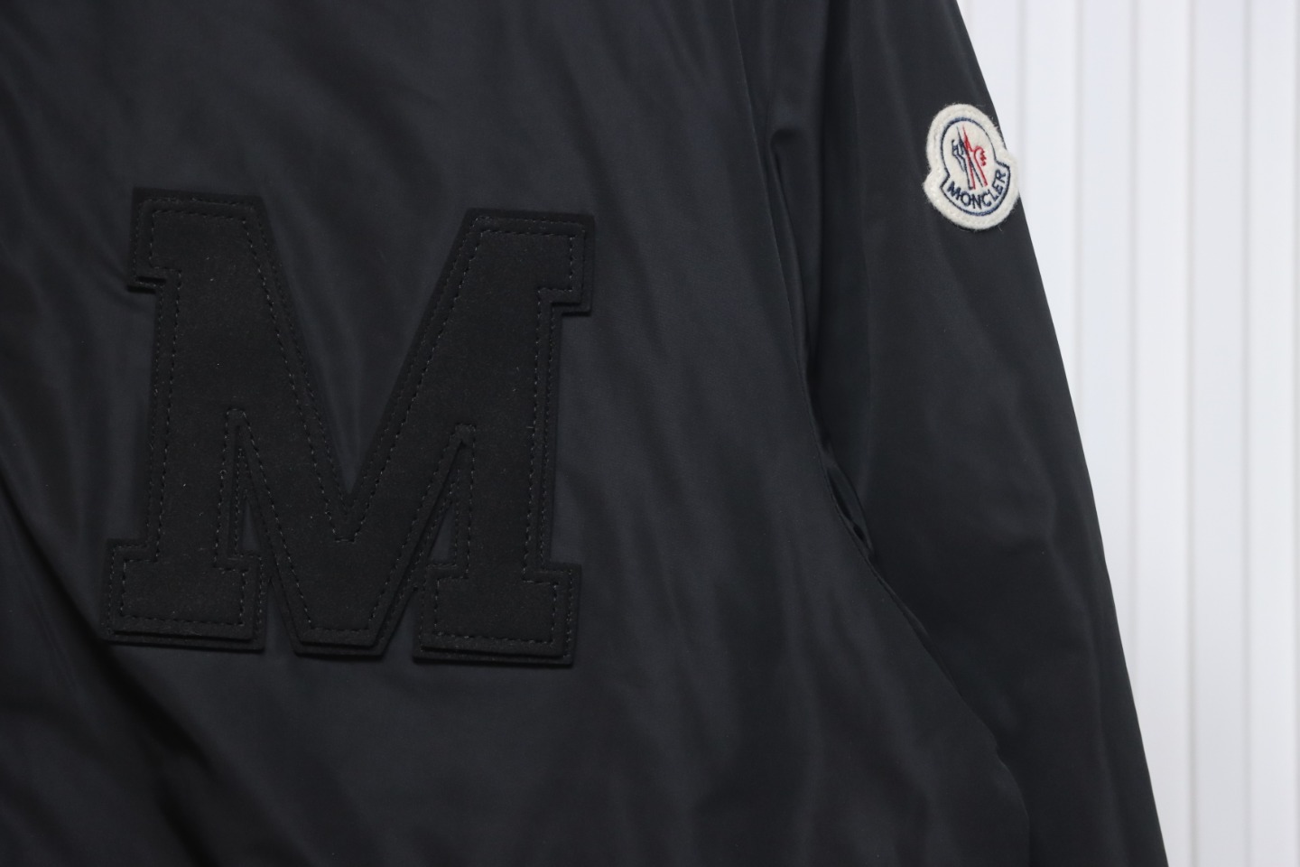 Moncler Lateltin M Logo College Style Down Jacket Black