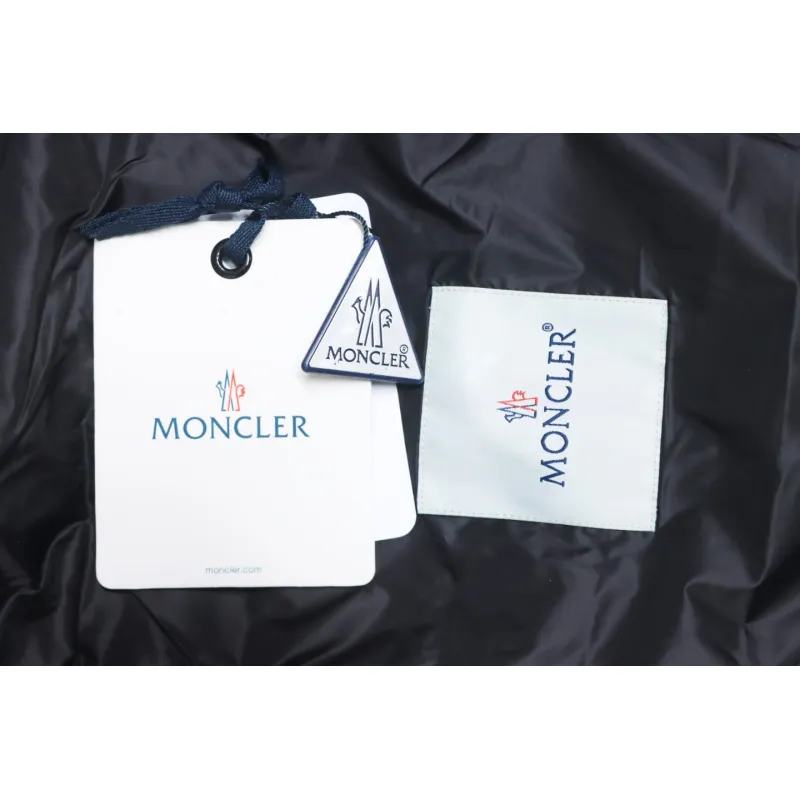 Moncler Light weight Classic Down Jacket