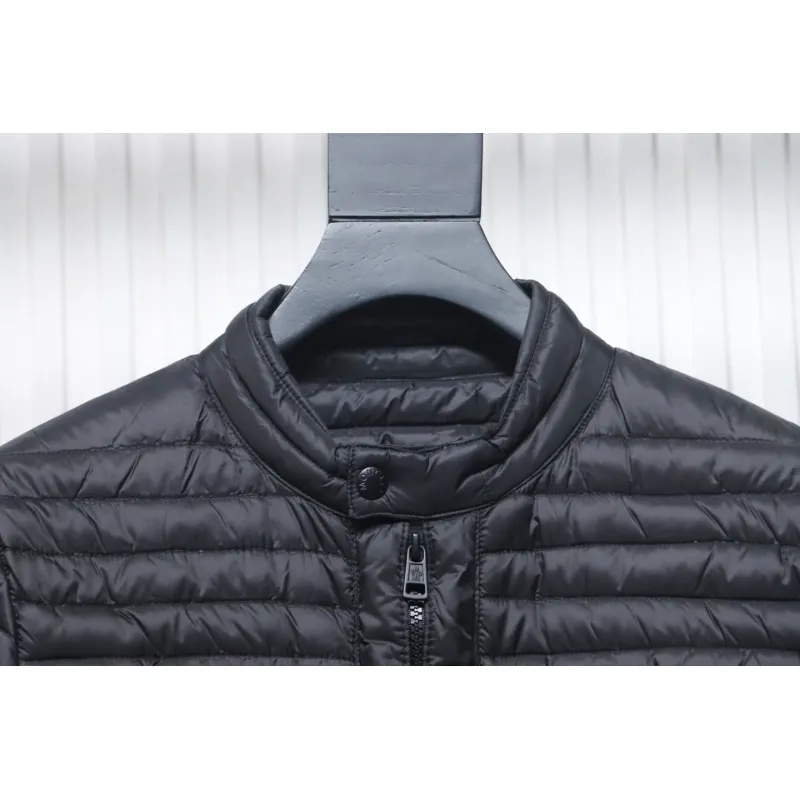 Moncler Light weight Classic Down Jacket