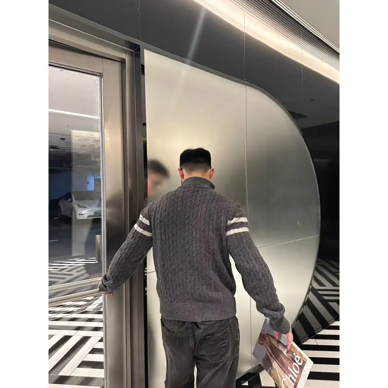 Moncler Spliced ​Woolen Sleeves Stand Collar Thin Down Jacket Grey