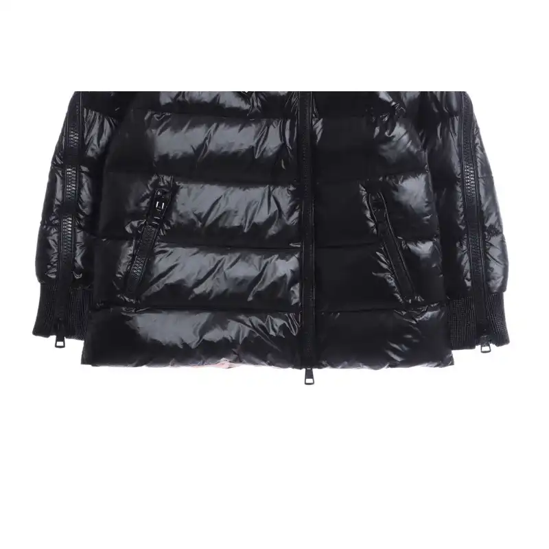【Special Offer】Moncler Diagonal Zipper Pink Lined Down Jacket