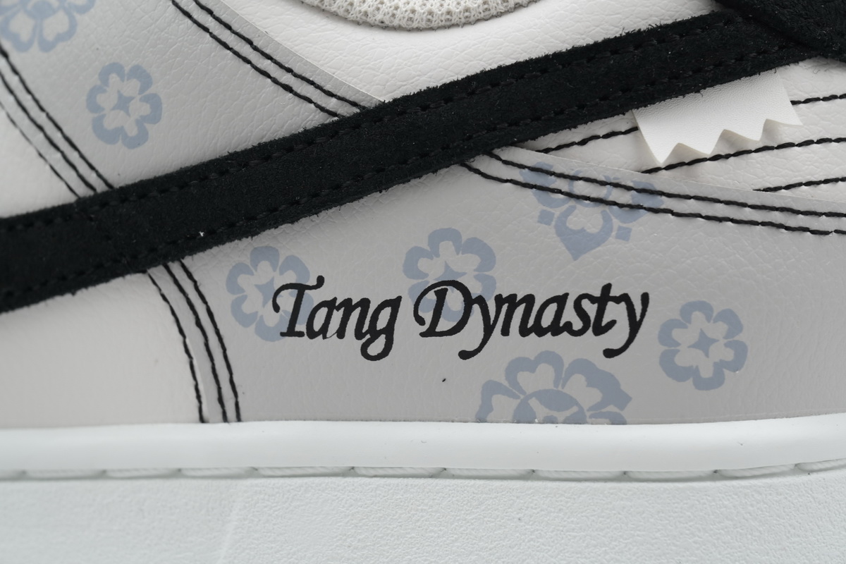 Nike Dunk Low Ancient Tang Print FJ4188-001