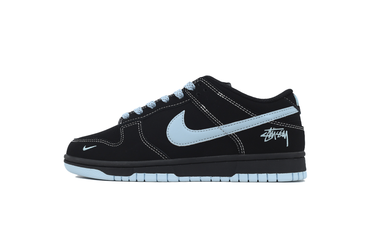 Nike Dunk Low Black Moon Hook KK1888-012