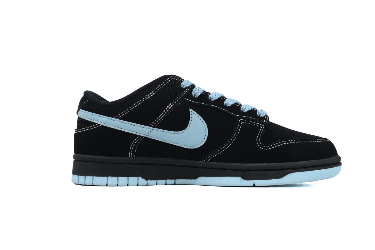 Nike Dunk Low Black Moon Hook KK1888-012