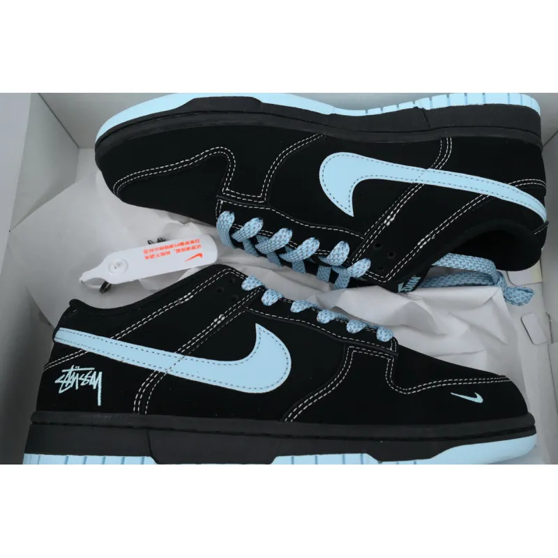 Nike Dunk Low Black Moon Hook KK1888-012
