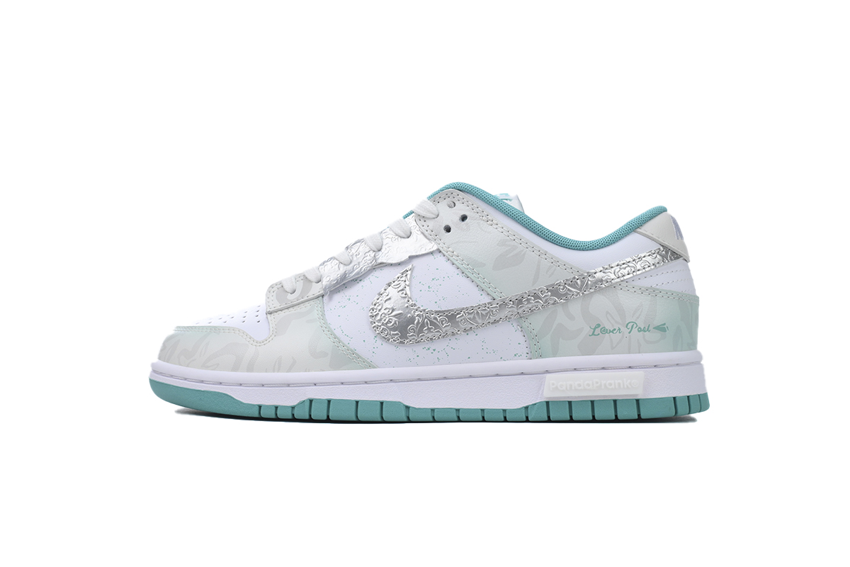 Nike Dunk Low Mint Heart DV0833-102