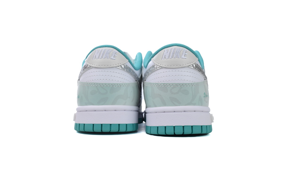 Nike Dunk Low Mint Heart DV0833-102