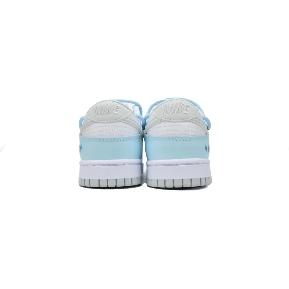 Nike Dunk Low UNC DV0831-101