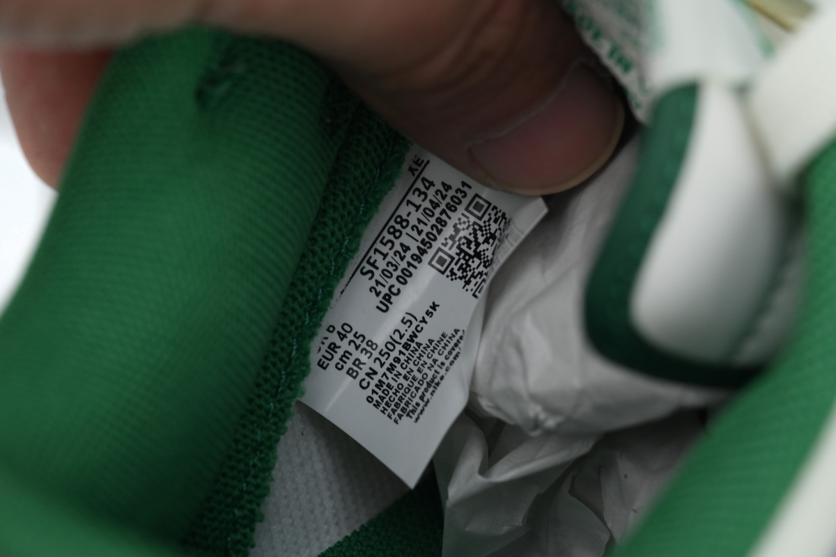 Nike Dunk Low White Gray Green SF1588-134