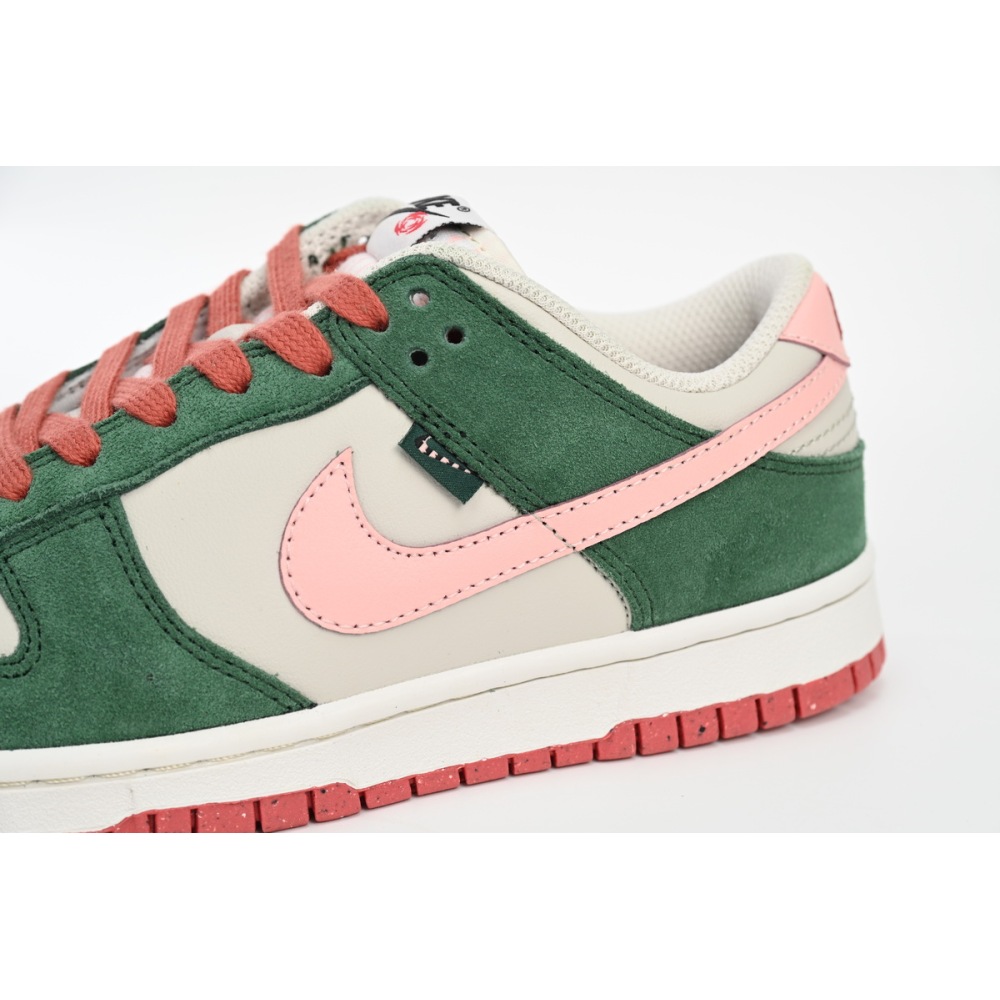 Nike SB Dunk Low All Petals United FN8923-061