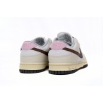 Nike SB Dunk Low Flowering Messenger DD1503-117