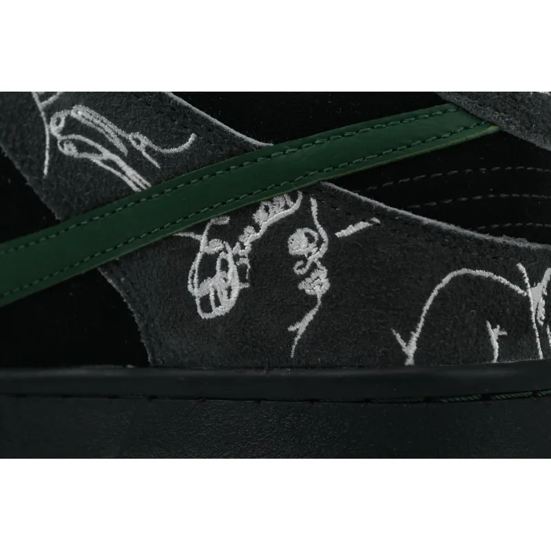 Nike SB Dunk Low Skateboards x Dunk Ultra Humanized HF7743-001