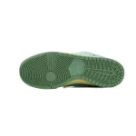 Nike SB Dunk Low Verdy x Dunk Visty FN6040-400