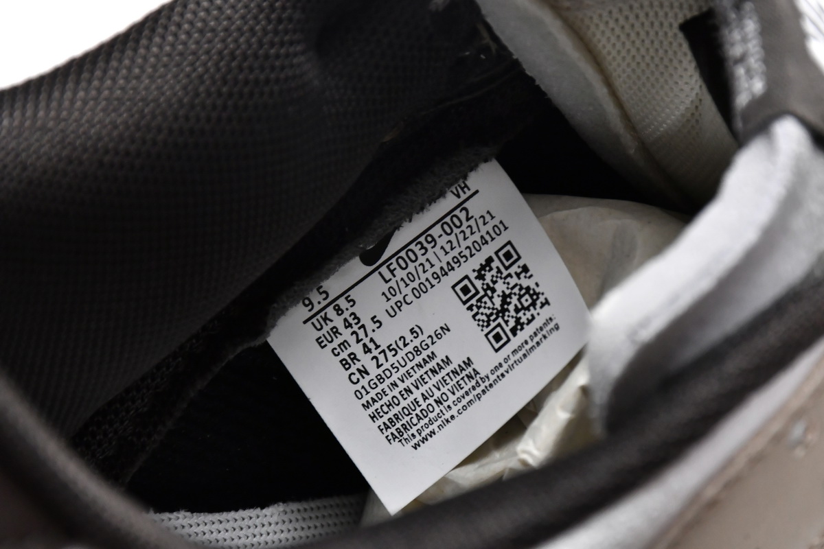 Otomo Katsuhiro x Nike SB Dunk Low Steamboy OST LF0039-002