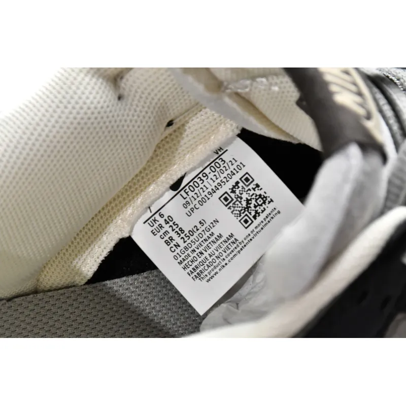 Otomo Katsuhiro x Nike SB Dunk Low Steamboy OST LF0039-003